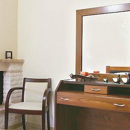 Hotel Galaxias Káto Loutrákion Kültér fotó