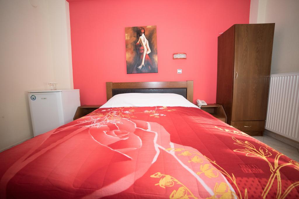 Hotel Galaxias Káto Loutrákion Kültér fotó